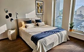 Elegance Apartment - City Centre Free Parking