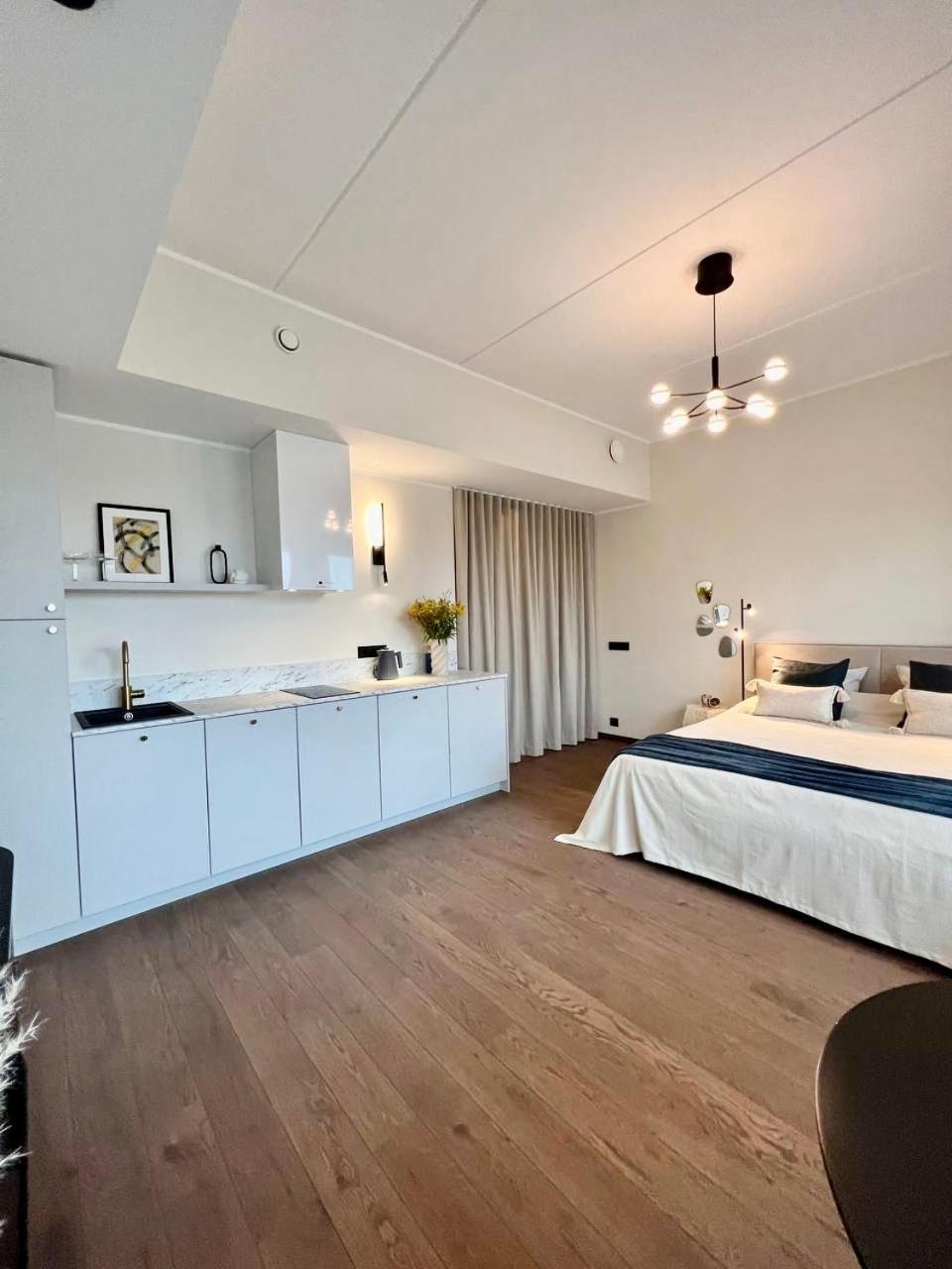 Elegance Apartment - City Centre Free Parking Reval Exterior foto