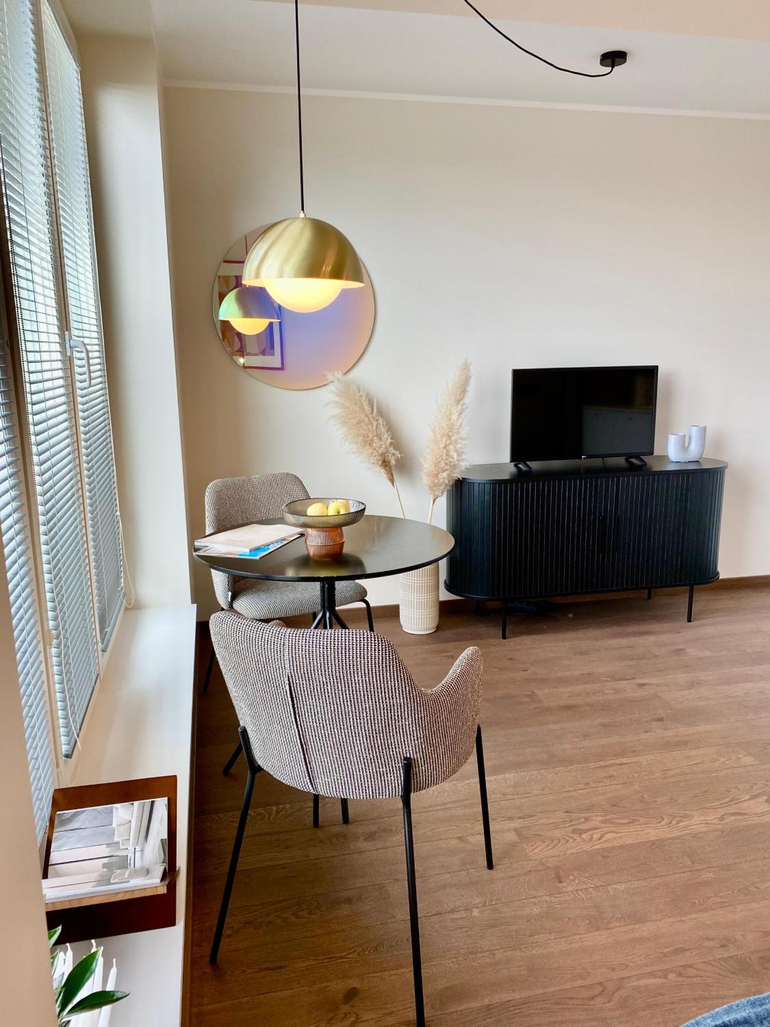 Elegance Apartment - City Centre Free Parking Reval Exterior foto